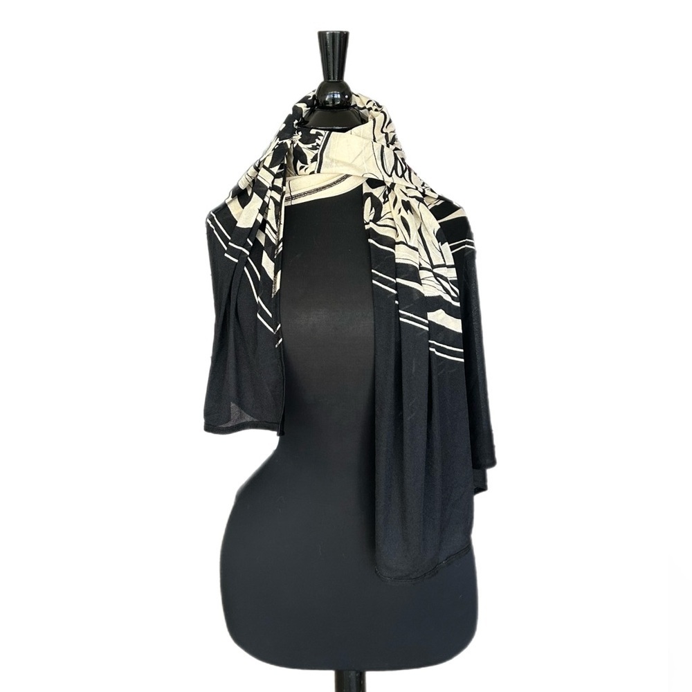 Vintage club del sol Black and Cream Floral Wave Sarong/Wrap - Picture 4 of 7